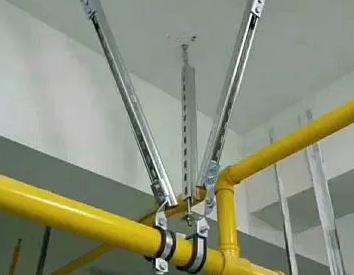 闸阀支撑架的质量要求。价格决定了湾里抗震支撑框架的质量。